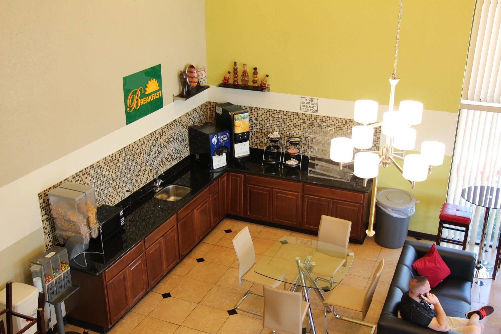 Budget Inn Anaheim/Santa Ana Buitenkant foto